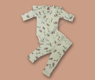 Бебе к-кт боди с клин екрю. Серия 3бр